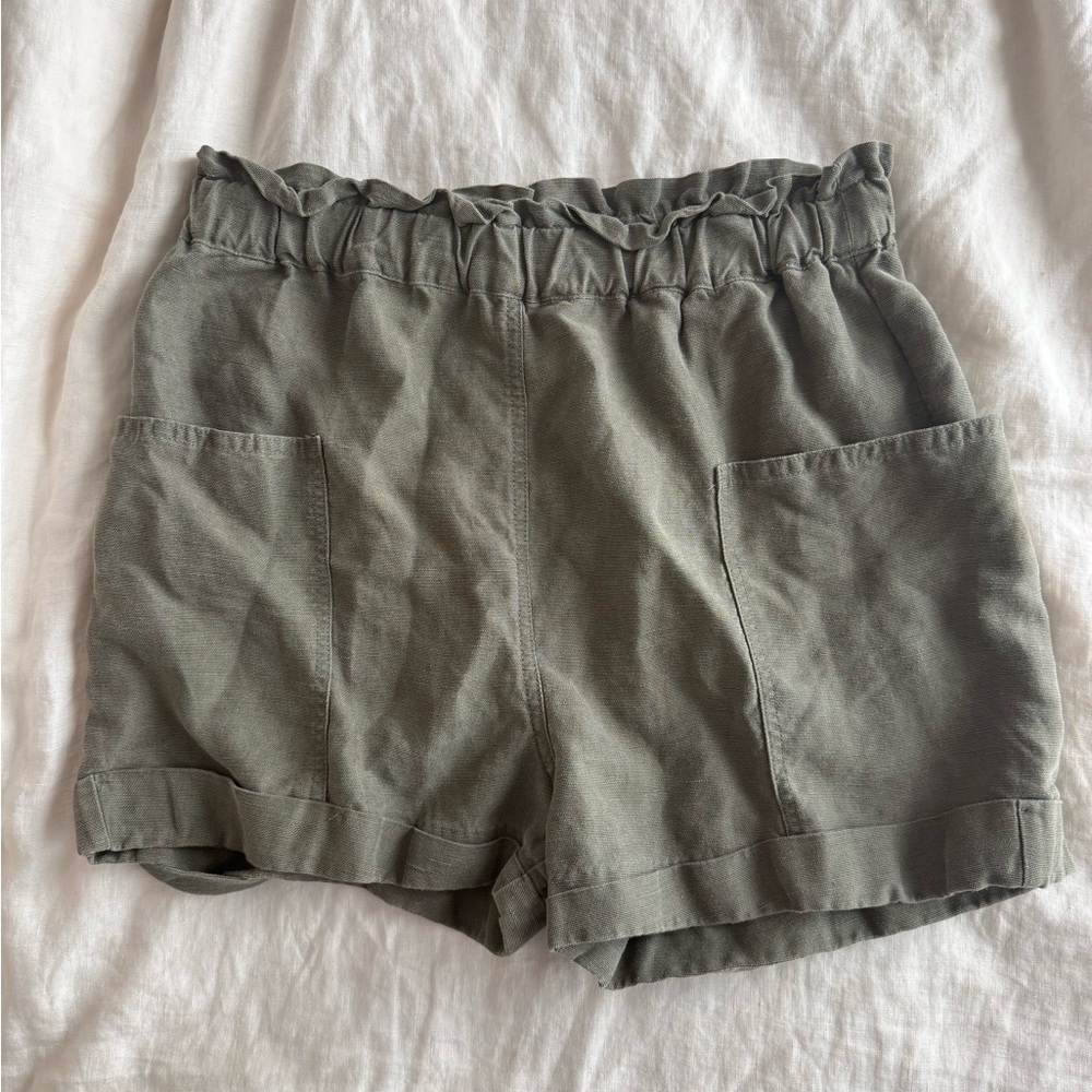 Aritzia Wilfred Free Pull-On Green Shorts